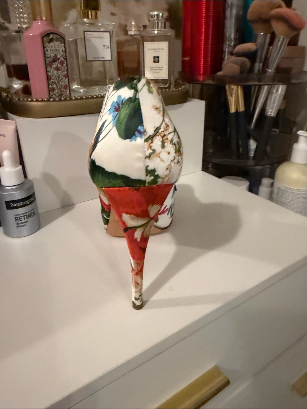 Dolce & Gabbana White Floral Peep-Toe Bow Heels - Picture 3 of 10
